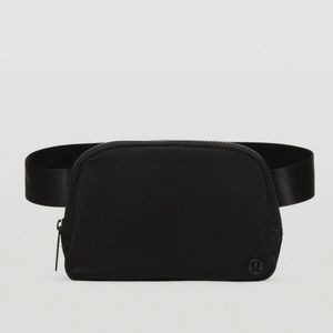 NWT Lululemon Black Everywhere Belt Bag